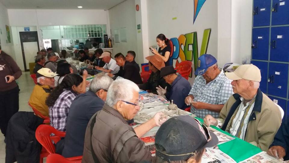 TALLER DE CERÁMICA. centro día Uecha 2016